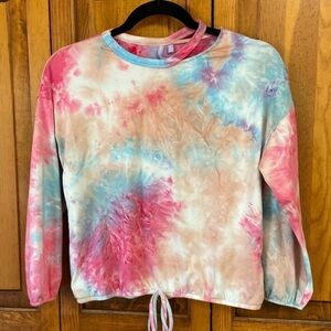 Good Luck Girl Tie Dye Long-sleeved Crop Tee Popover w Elastic Waist/Sleeve He…